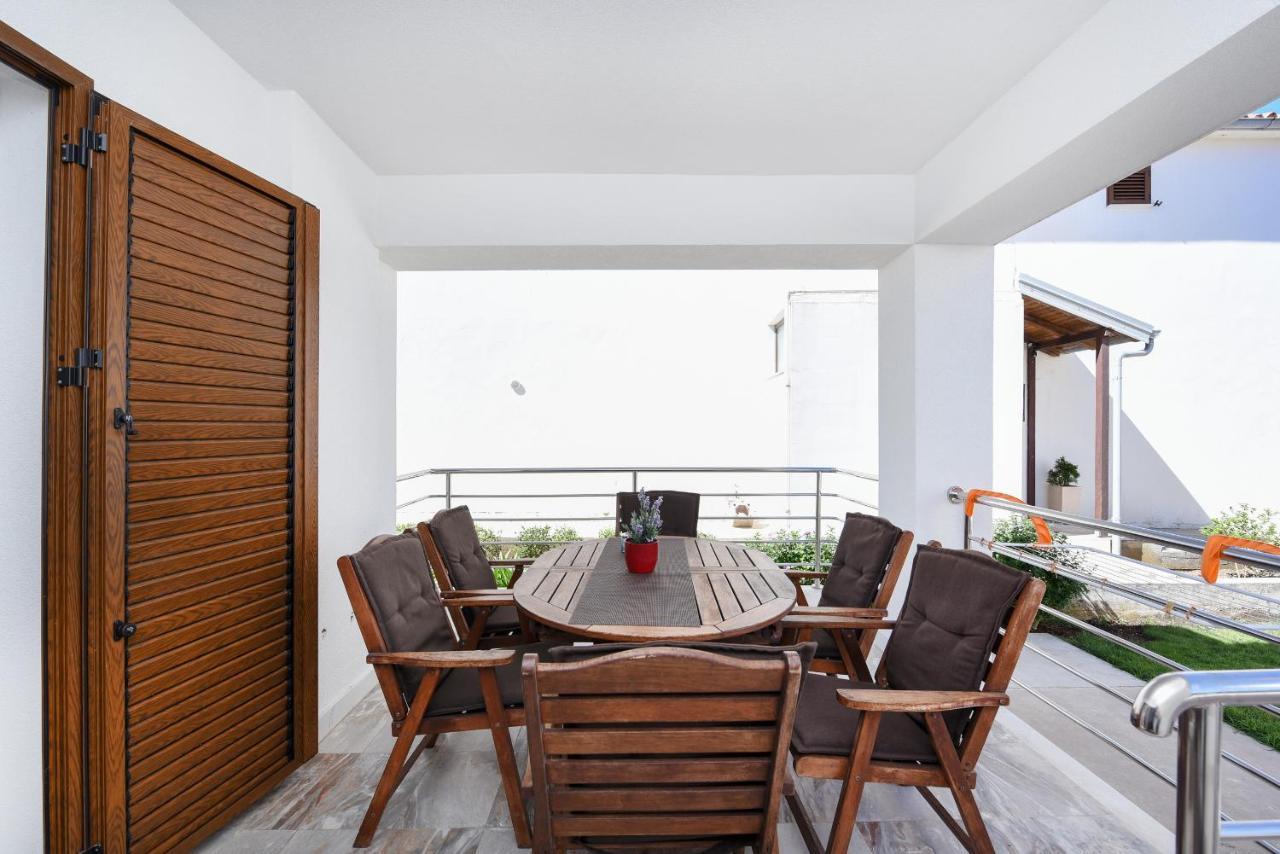 Apartment Sonja Затон Екстериор снимка