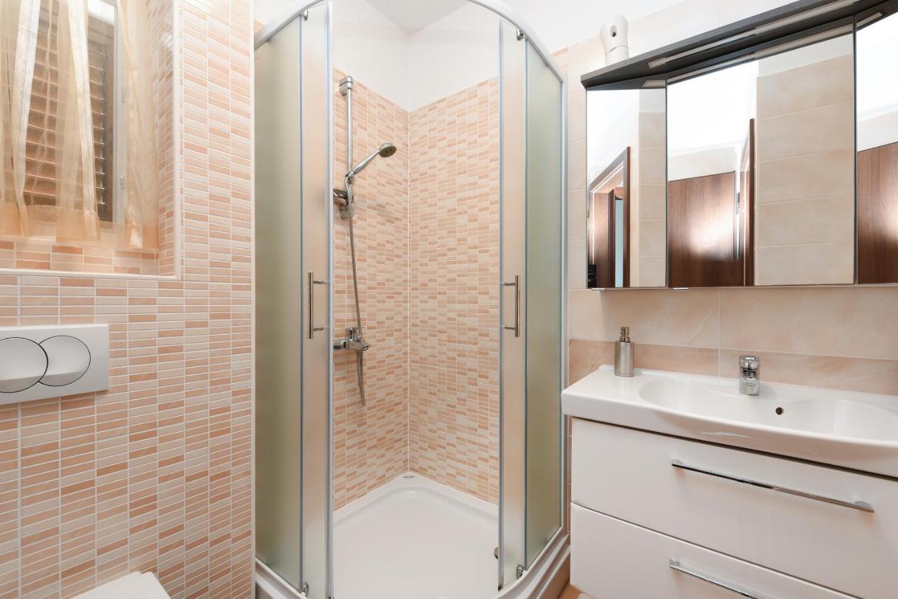 Apartment Sonja Затон Екстериор снимка
