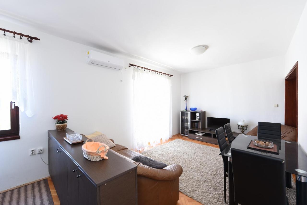 Apartment Sonja Затон Екстериор снимка